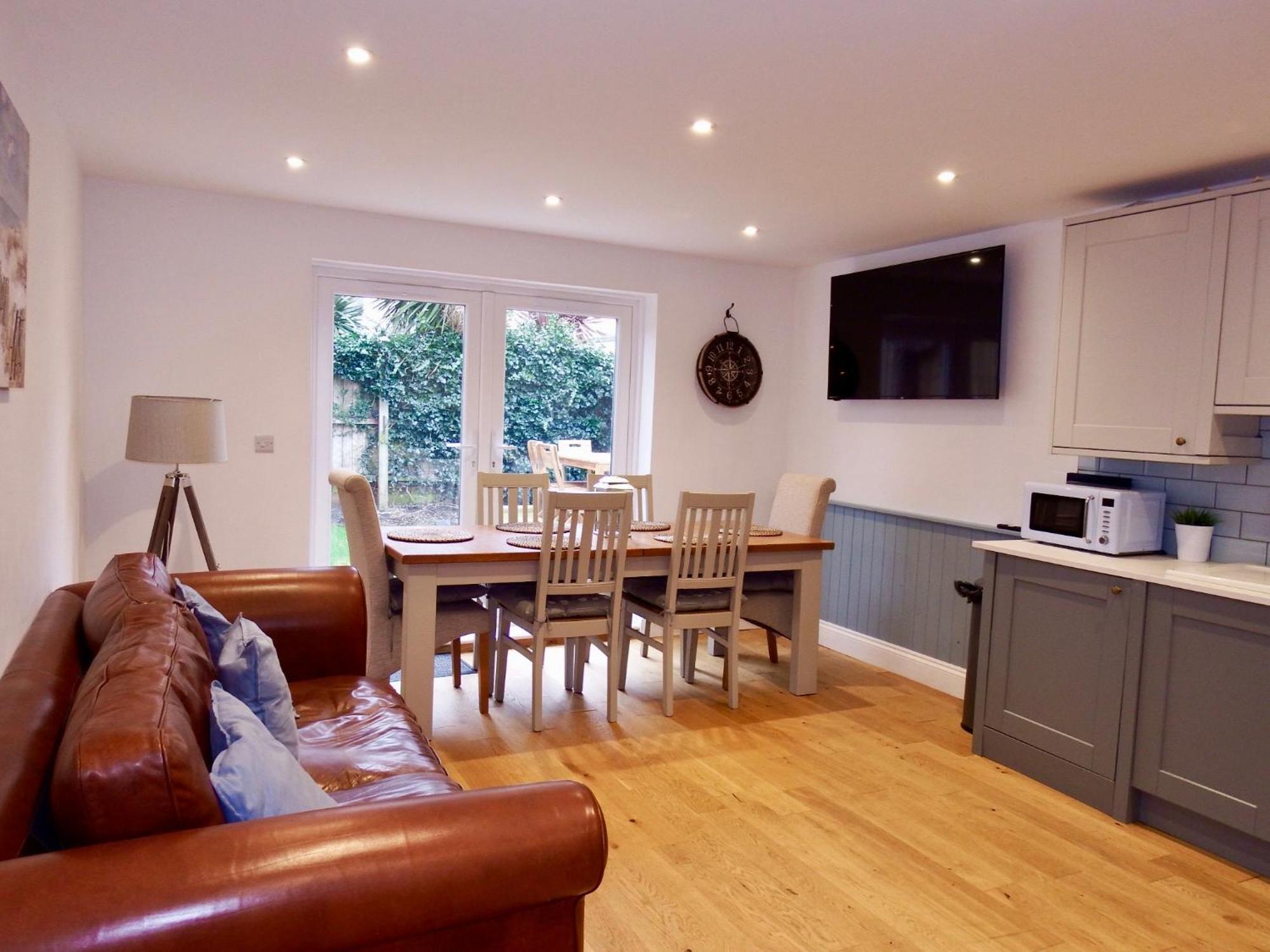 Newly Renovated 3 Bedroom Victorian Detached House Bournemouth Exterior foto